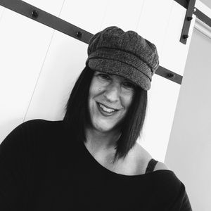 Meet your Posher, Janine